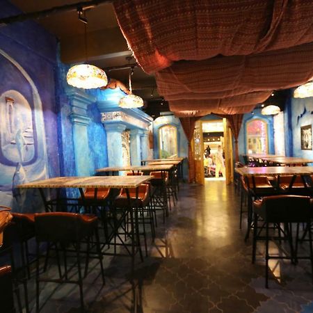 Aquarizon Boutique Hostel & City Bar Thành Pho Ho Chí Minh Esterno foto