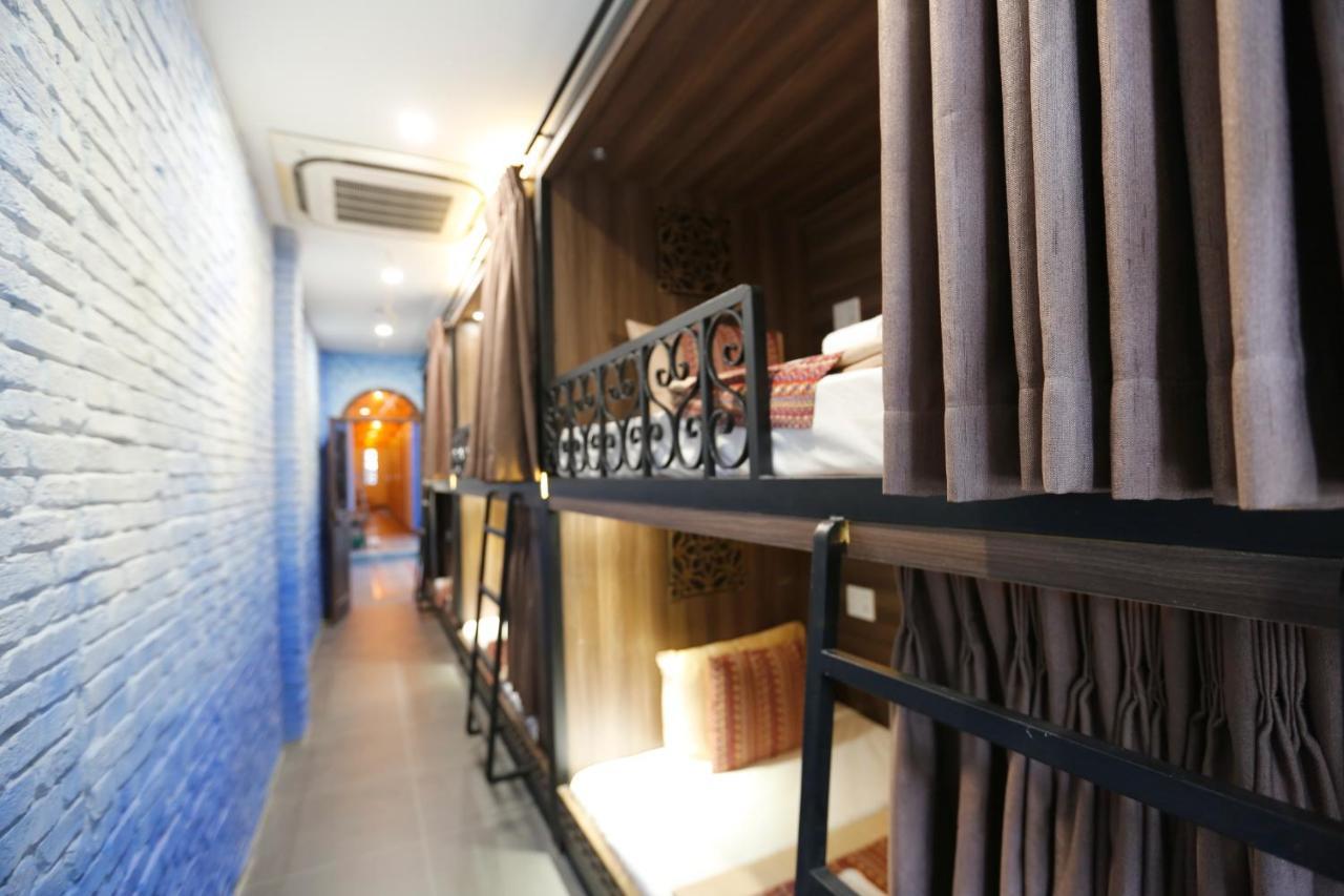 Aquarizon Boutique Hostel & City Bar Thành Pho Ho Chí Minh Esterno foto