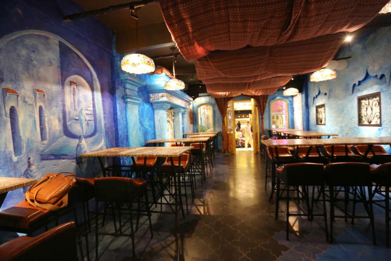 Aquarizon Boutique Hostel & City Bar Thành Pho Ho Chí Minh Esterno foto