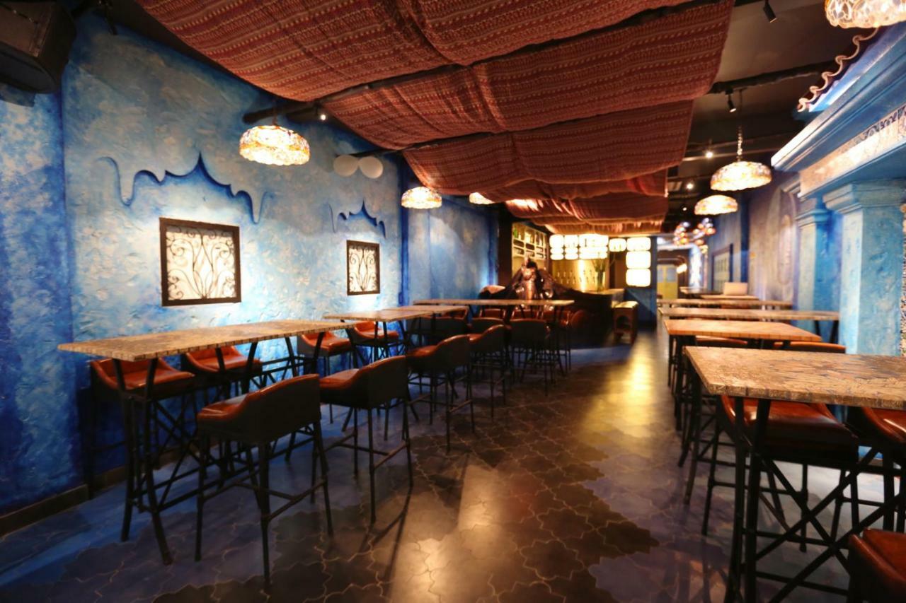Aquarizon Boutique Hostel & City Bar Thành Pho Ho Chí Minh Esterno foto